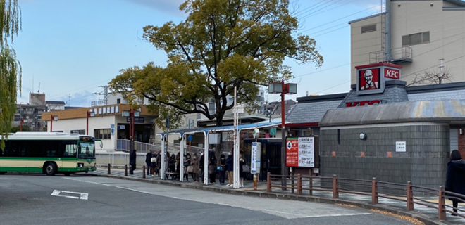 阪急武庫之荘駅の南口